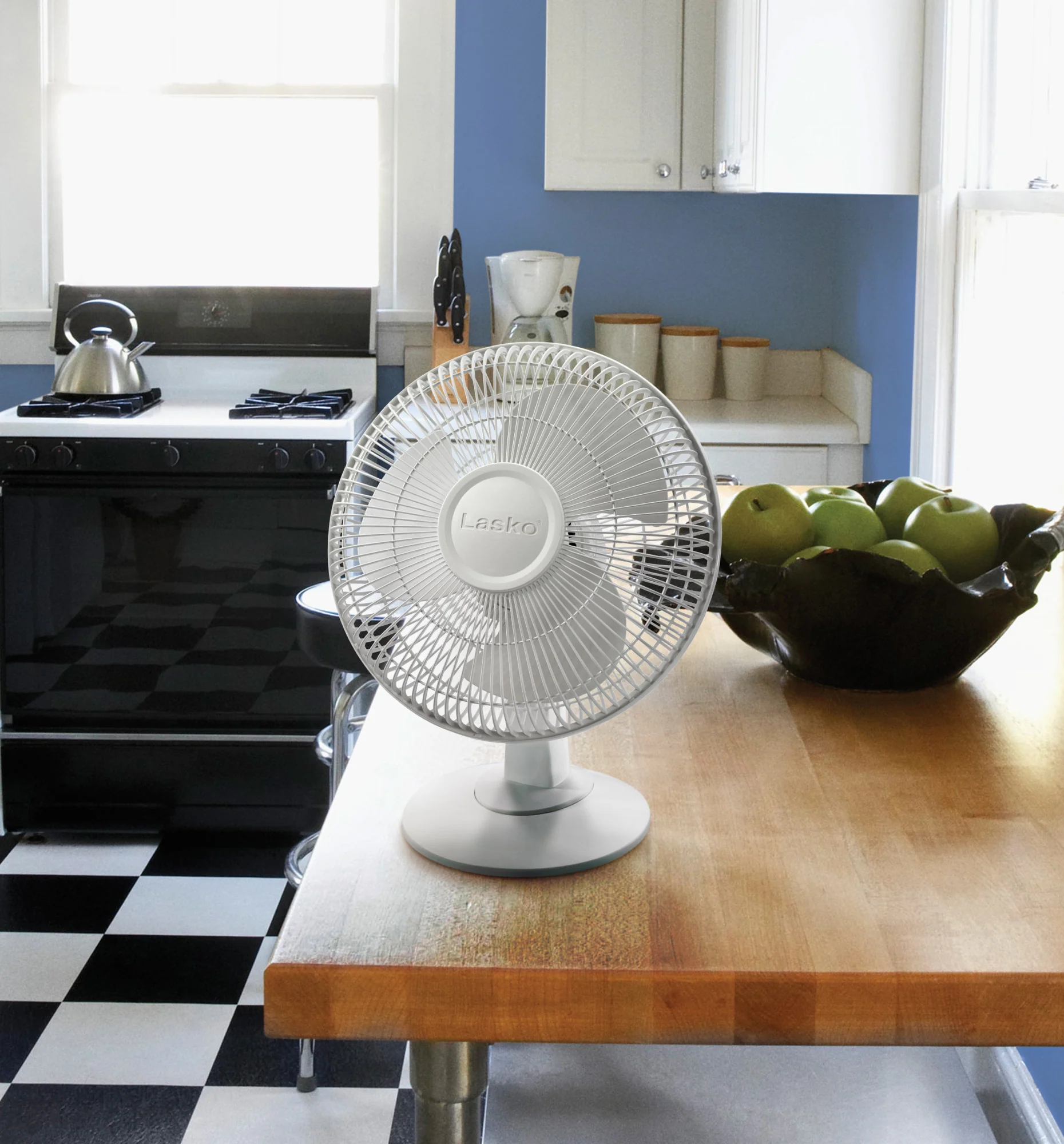 Lasko 12" Table Fan: Oscillating, 3-Speed, Tilting Head, White - Image 9
