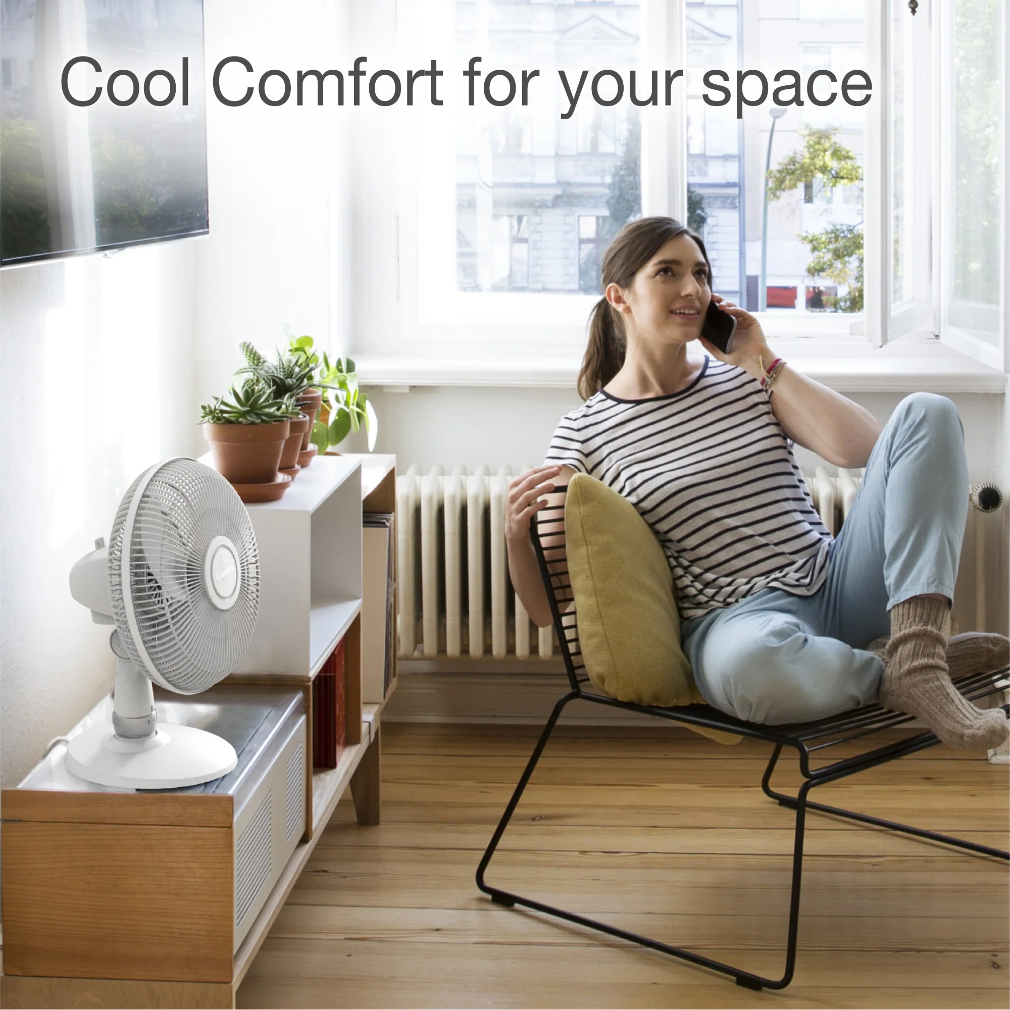 Lasko 12" Performance Table Fan: Oscillating, 3-Speed, Tilting Head, White - Image 3