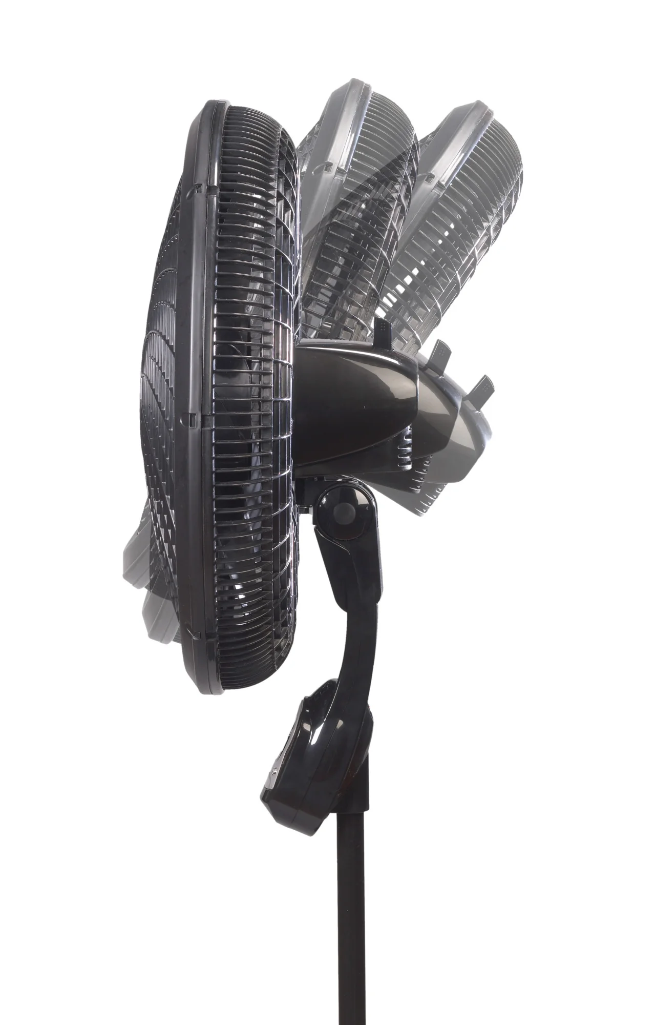 Lasko Cyclone 18" Pedestal Fan: Oscillating, 3-Speed, Remote, Timer, Black - Image 11