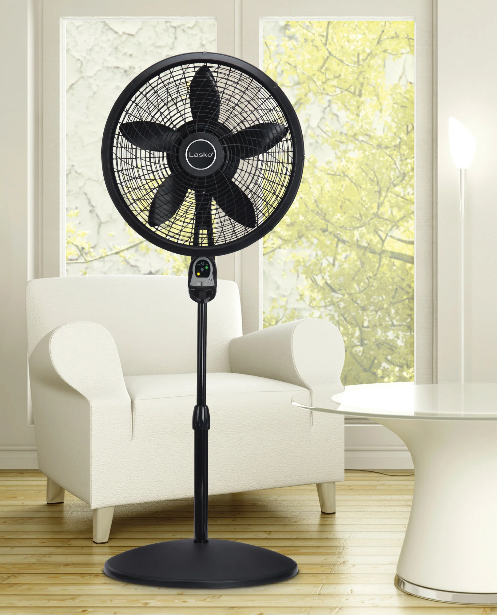 Lasko Cyclone 18" Pedestal Fan: Oscillating, 3-Speed, Remote, Timer, Black - Image 15