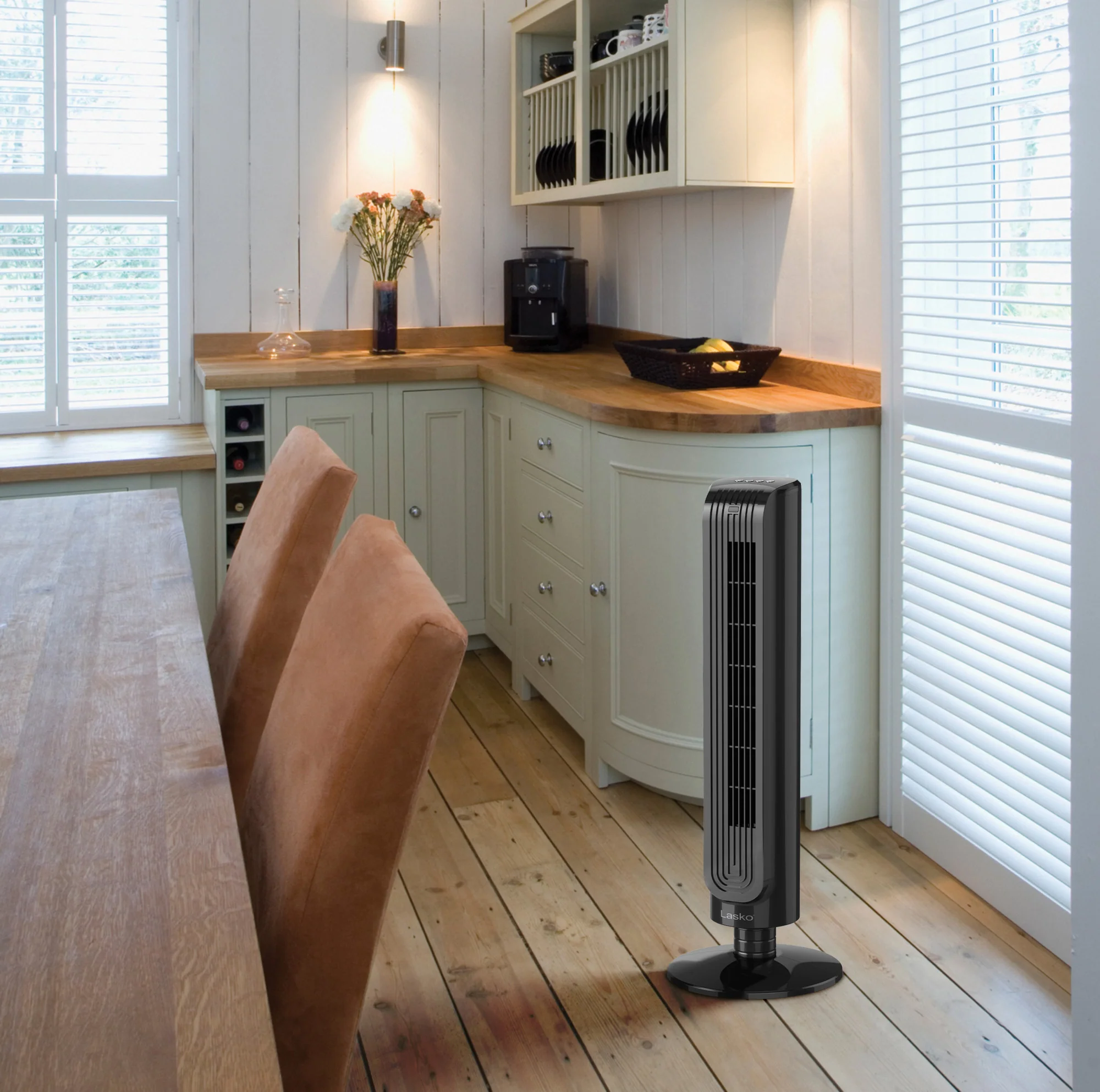 Lasko 32" Tower Fan: Oscillating, 3-Speed, Remote, Timer, Ionizer, Black - Image 8