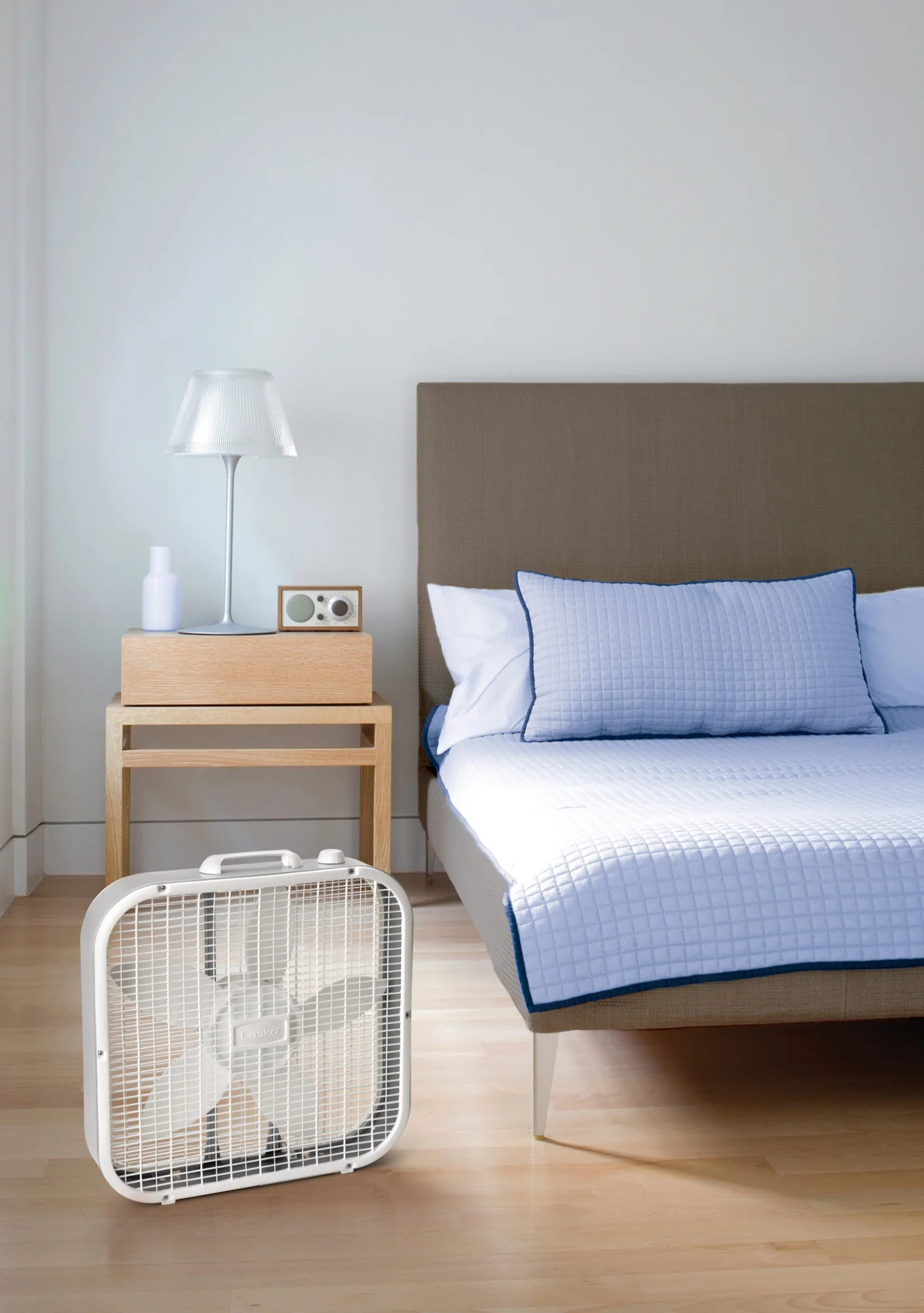 Lasko 20" Box Fan: 3-Speed, Weather-Resistant Motor, White - Image 13